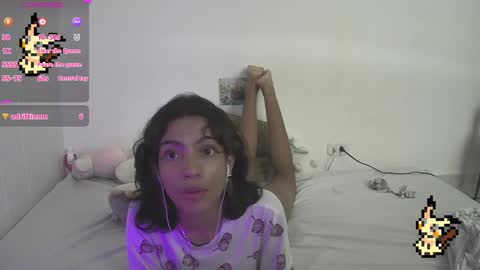 Snapshot of helia_n_amy chatting on January 30, 6:54 pm Helia Transfem and Amy online show from January 30, 6:54 pm