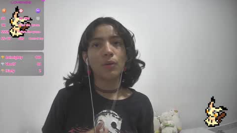 Snapshot of helia_n_amy chatting on January 25, 6:23 am Helia Transfem and Amy online show from January 25, 6:23 am