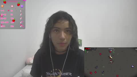 Snapshot of helia_n_amy chatting on January 13, 5:33 pm Helia Transfem and Amy online show from January 13, 5:33 pm