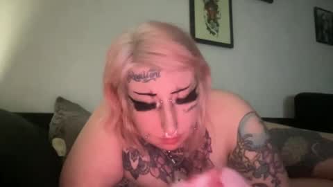 Bunnie Rotz online show from March 9, 6:28 am