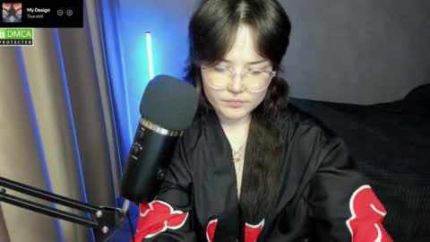 Red online show from October 12, 7:16 pm