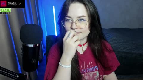 Red online show from January 30, 5:39 pm