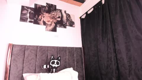 helldy_666 online show from May 17, 7:51 am