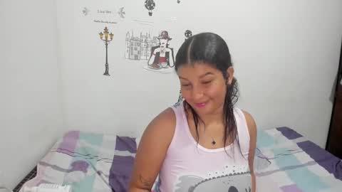 hellen_scot_ online show from November 26, 10:11 pm