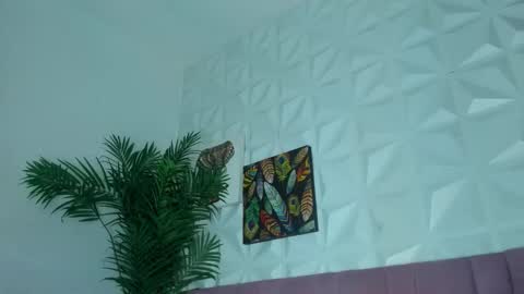 hellen     online show from February 2, 7:02 pm