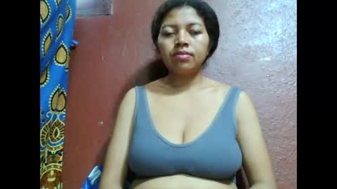 henitsaldy online show from October 4, 8:20 am