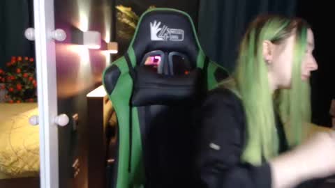 Snapshot of hentaishiing chatting on January 31, 6:14 pm Hentaishiing online show from January 31, 6:14 pm