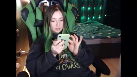 Hentaishiing online show from December 22, 10:35 pm