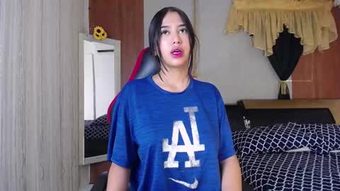 HERA online show from February 23, 8:52 pm