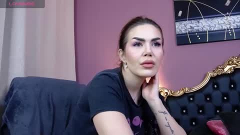 Hessy online show from December 3, 10:26 am