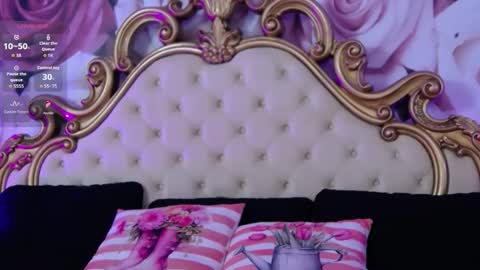 Hessy online show from November 12, 7:45 pm