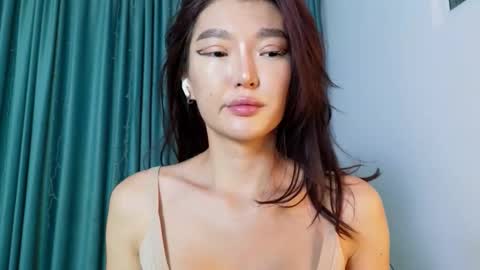 Snapshot of hey_herbal chatting on September 27, 3:08 pm Audrey online show from September 27, 3:08 pm
