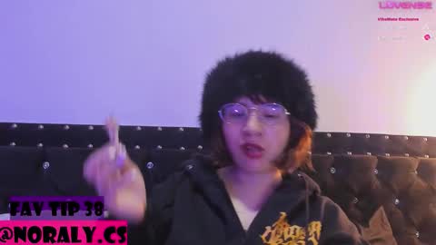 Noraly  online show from December 2, 4:47 am