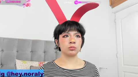 Noraly  online show from January 17, 1:24 pm