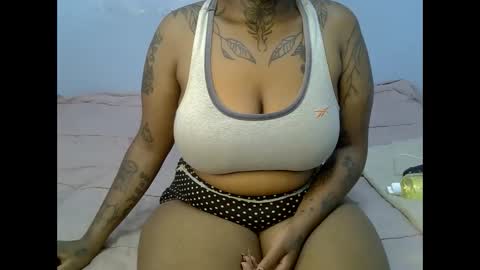 heyybanan online show from February 8, 10:29 am