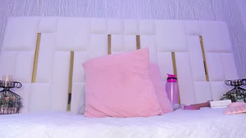 Hillary online show from September 30, 12:22 pm