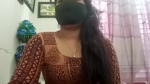 himuhimu22 online show from March 12, 12:53 am