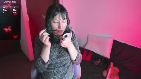 Snapshot of hitomi_arata chatting on December 13, 7:43 pm Hitomi Arata online show from December 13, 7:43 pm