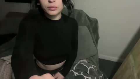 hoarderofpotential online show from December 3, 4:59 am