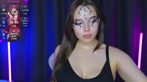 Lux online show from February 7, 5:07 pm