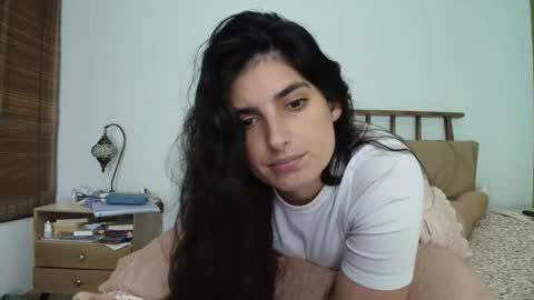 hollyshit_ online show from March 30, 1:16 am