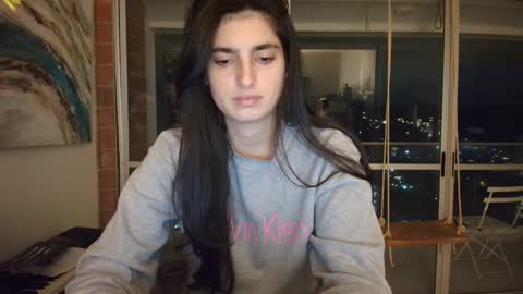 hollyshit_ online show from December 21, 2:27 am