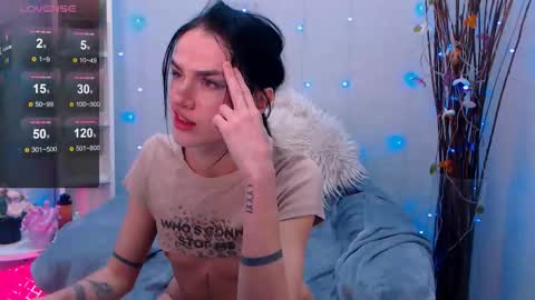 Holy girl online show from November 23, 2:03 am