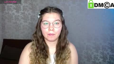 Snapshot of holy_michela chatting on January 29, 6:33 am Welcome guys Pleasure to see you all here My name is MichaelaTip menu is active Private is open online show from January 29, 6:33 am