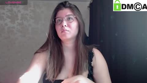 Snapshot of holy_michela chatting on October 8, 4:28 am Welcome guys Pleasure to see you all here My name is MichaelaTip menu is active Private is open online show from October 8, 4:28 am