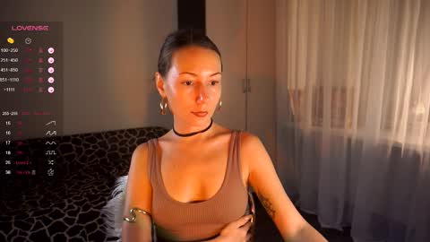 V online show from September 21, 8:18 pm