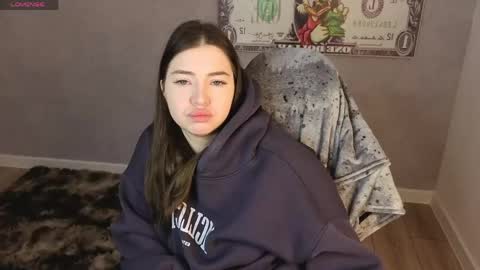 Honey online show from April 22, 2:08 am