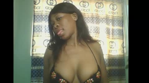 Flora online show from November 18, 3:13 pm