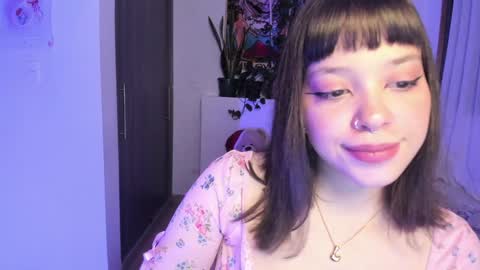 Snapshot of honey_hoe chatting on December 15, 11:31 pm Lau online show from December 15, 11:31 pm