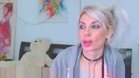 honey_lara online show from January 12, 2:50 am
