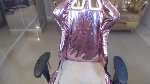 Snapshot of honey_torres_sub chatting on February 12, 1:27 pm HONEY online show from February 12, 1:27 pm