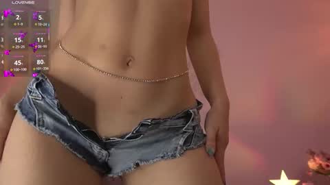 Honey Moon  Help me to reach 100 thumbs up online show from November 3, 7:40 pm