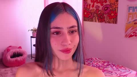    online show from December 20, 8:45 pm