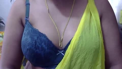 horneydesibaby online show from November 18, 2:01 am