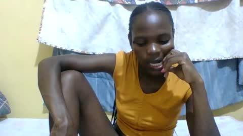 Snapshot of horny_mummie chatting on March 6, 9:58 am andalia online show from March 6, 9:58 am