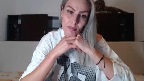 AshlineKatte online show from October 22, 6:02 pm