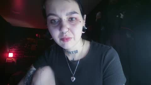 Snapshot of horror_circus chatting on February 17, 7:01 pm Messalina Horror online show from February 17, 7:01 pm