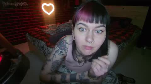 Snapshot of horror_circus chatting on September 16, 5:21 pm Messalina Horror online show from September 16, 5:21 pm