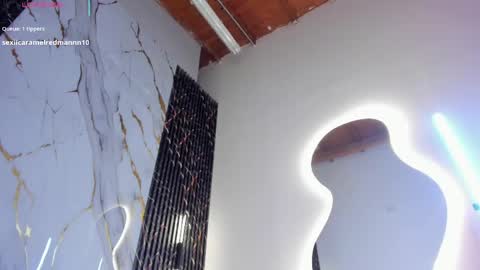 hot__genesis online show from May 31, 5:02 am