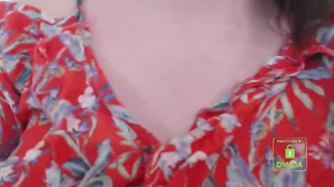 Snapshot of hot_and_pretty chatting on March 10, 10:07 am Lila online show from March 10, 10:07 am