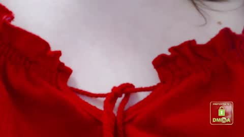 Snapshot of hot_and_pretty chatting on January 12, 9:19 am Lila online show from January 12, 9:19 am