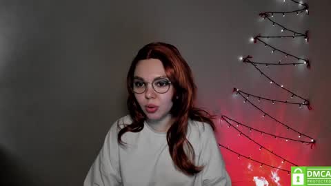 Snapshot of hot_babayaga chatting on December 18, 3:33 pm online show from December 18, 3:33 pm