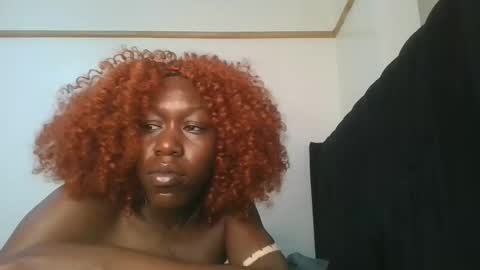 Hot petite online show from April 16, 11:18 pm