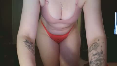 hotgirlbigbutt online show from December 1, 11:51 pm