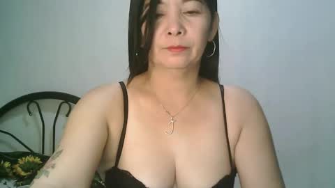 hotmamajen4u online show from January 10, 12:26 am