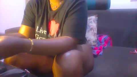 hotrinnah online show from October 26, 8:26 pm